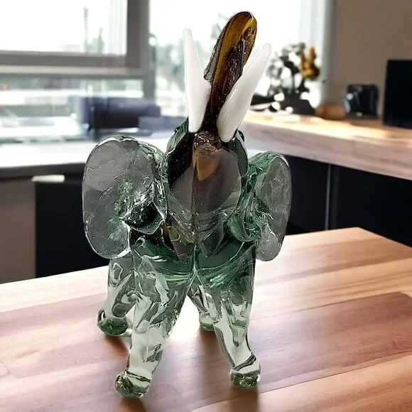 Murano Handblown Green Glass Elephant Figure W/Good Luck White Upward Tusk - Picture 4 of 16